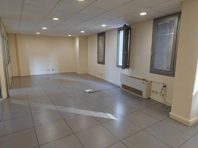 Oficina en Alquiler en Centre