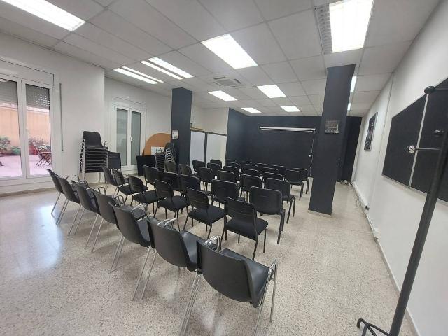Oficina en Alquiler en Centre