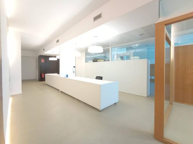 Oficina en Alquiler en Centre
