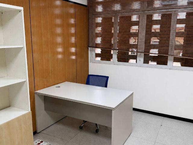 Oficina en Alquiler en Centre