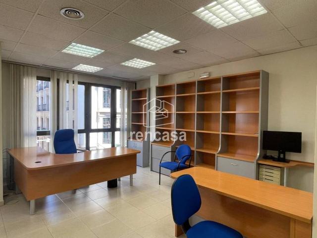 Oficina en Alquiler en Centre Històric