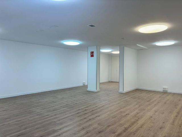 Oficina en Alquiler en Dreta de l'Eixample