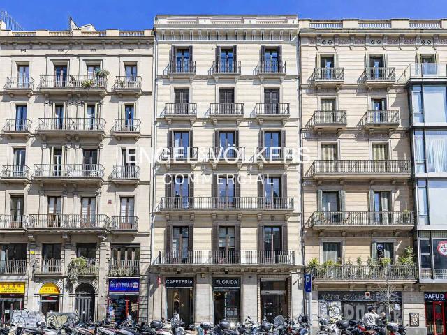 Oficina en Alquiler en Dreta de l'Eixample