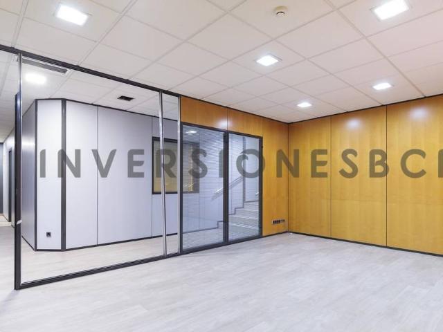 Oficina en Alquiler en Dreta de l'Eixample