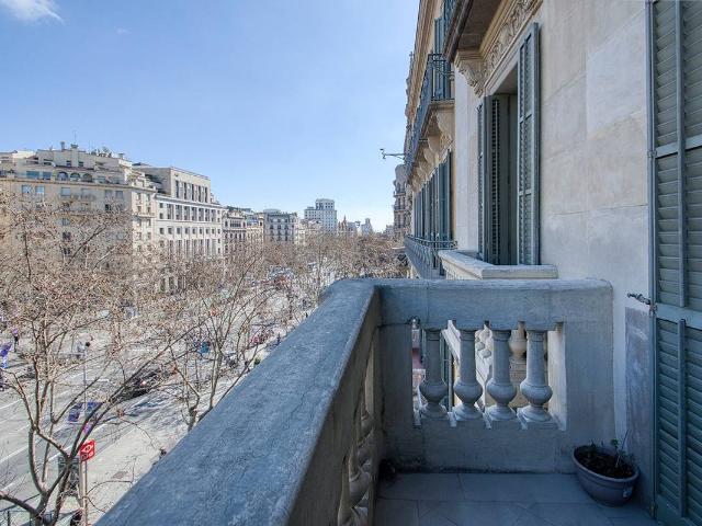 Oficina en Alquiler en Dreta de l'Eixample