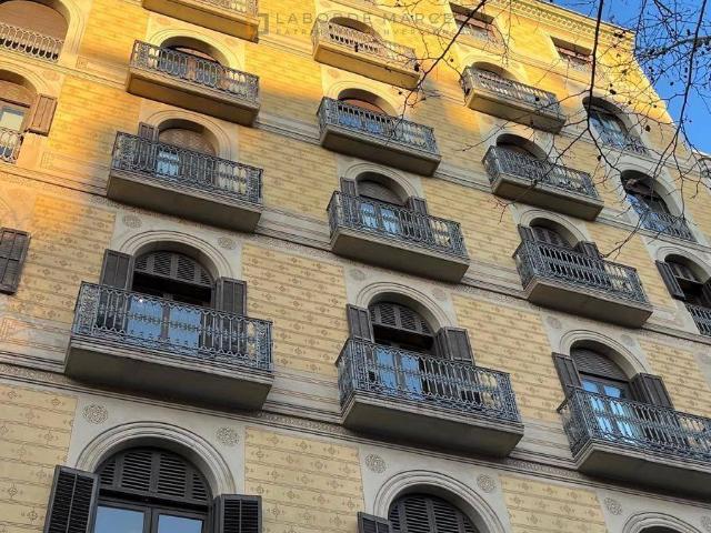 Oficina en Alquiler en Dreta de l'Eixample