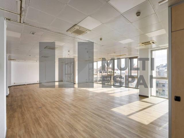 Oficina en Alquiler en Dreta de l'Eixample