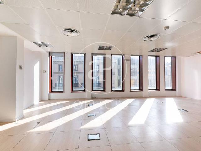 Oficina en Alquiler en Dreta de l'Eixample