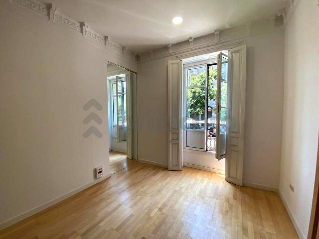 Oficina en Alquiler en Dreta de l'Eixample