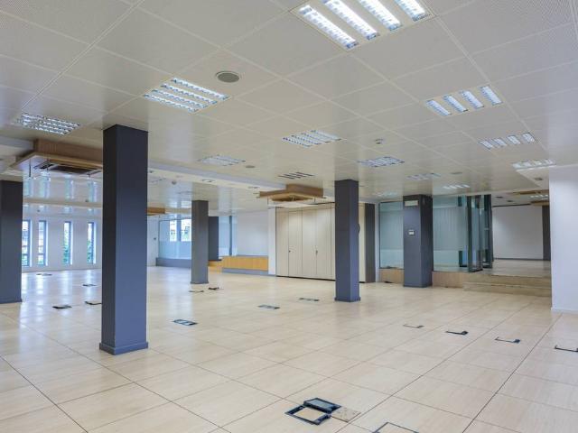 Oficina en Alquiler en Dreta de l'Eixample
