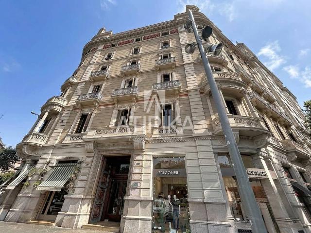 Oficina en Alquiler en Dreta de l'Eixample
