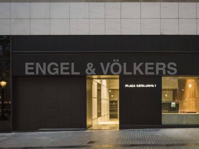 Oficina en Alquiler en Dreta de l'Eixample