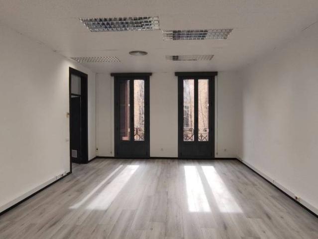 Oficina en Alquiler en Dreta de l'Eixample