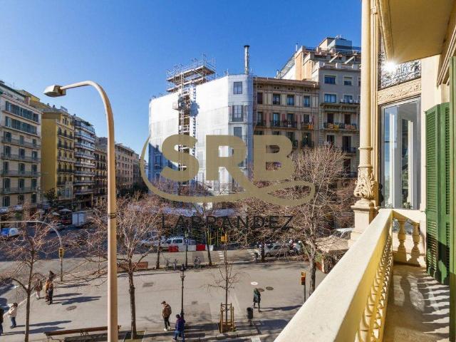 Oficina en Alquiler en Dreta de l'Eixample