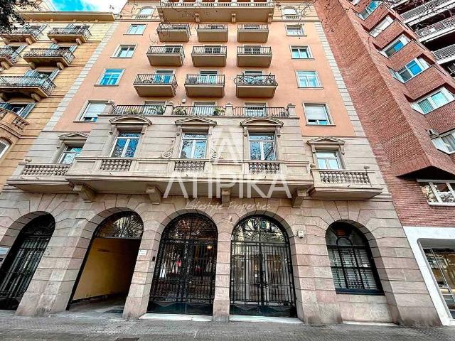 Oficina en Alquiler en Dreta de l'Eixample