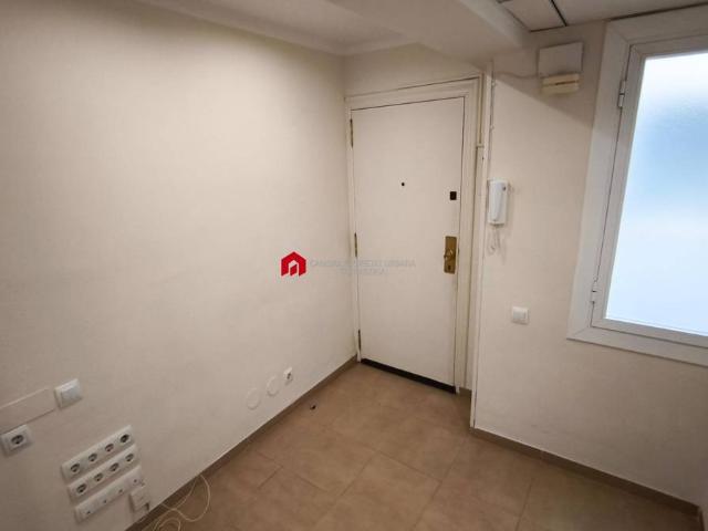 Oficina en Alquiler en Eixample