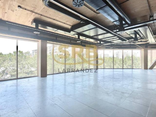 Oficina en Alquiler en El Besós i el Maresme