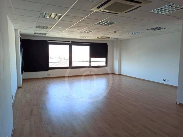 Oficina en Alquiler en El Coll