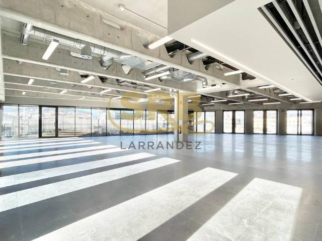Oficina en Alquiler en El Parc i la Llacuna del Poblenou