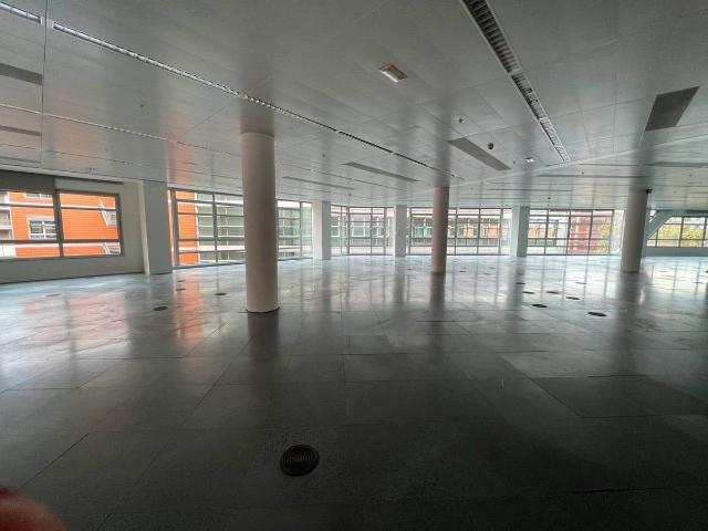 Oficina en Alquiler en El Parc i la Llacuna del Poblenou