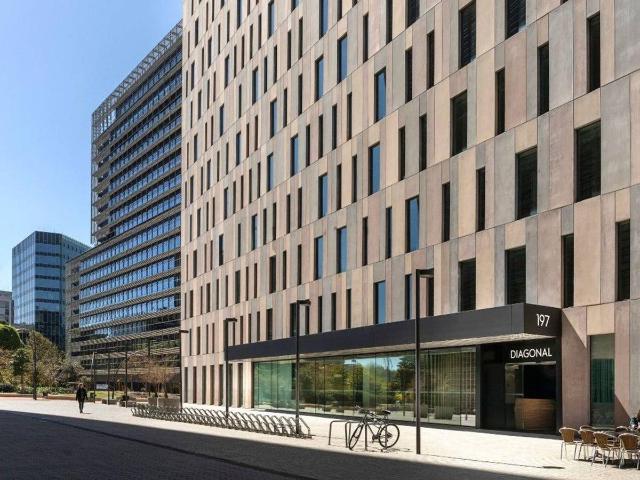 Oficina en Alquiler en El Parc i la Llacuna del Poblenou