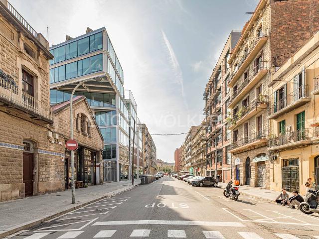 Oficina en Alquiler en El Parc i la Llacuna del Poblenou