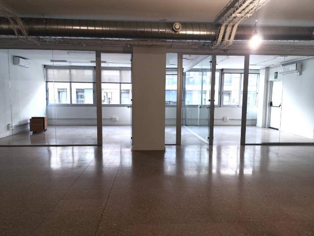Oficina en Alquiler en El Parc i la Llacuna del Poblenou