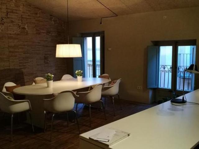 Oficina en alquiler en Figueres