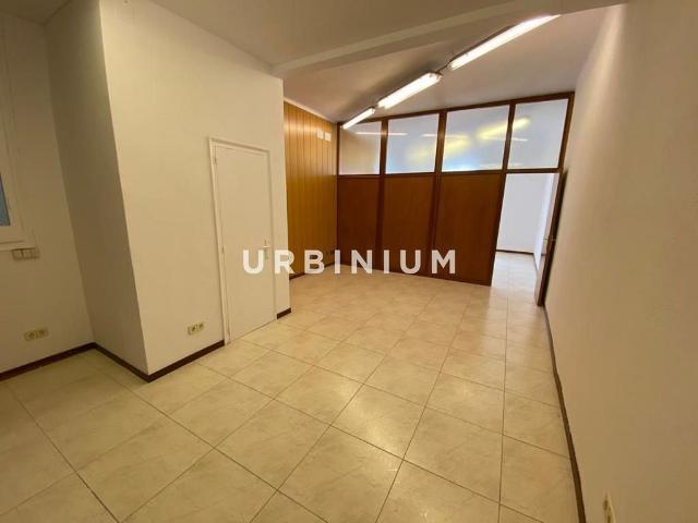 Oficina en alquiler en Girona, de 55 m² por 550
