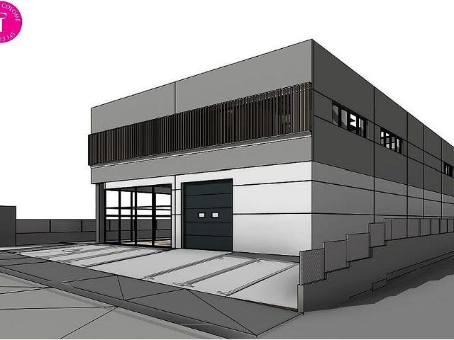 Oficina en alquiler en Girona, de 375 m² por 3.300