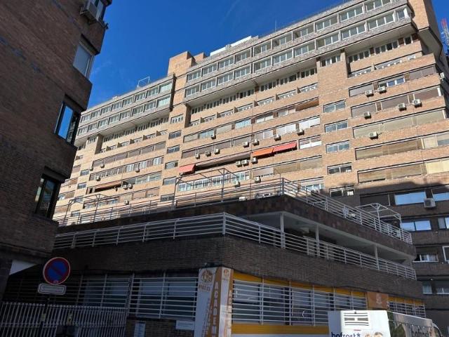 Oficina en alquiler en Granada, Constitucion
