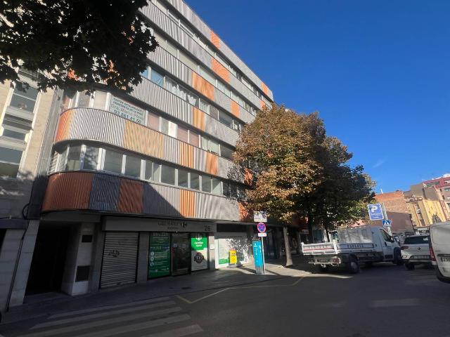 Oficina en Alquiler en Instituts