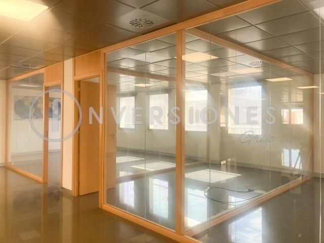 Oficina en Alquiler en La Nova Esquerra de l'Eixample