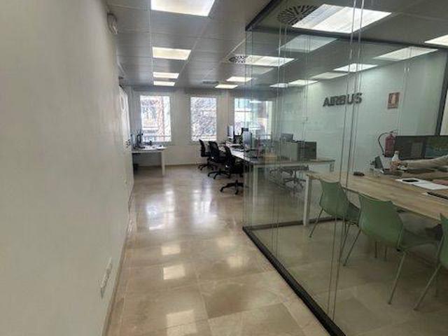 Oficina en Alquiler en La Nova Esquerra de l'Eixample