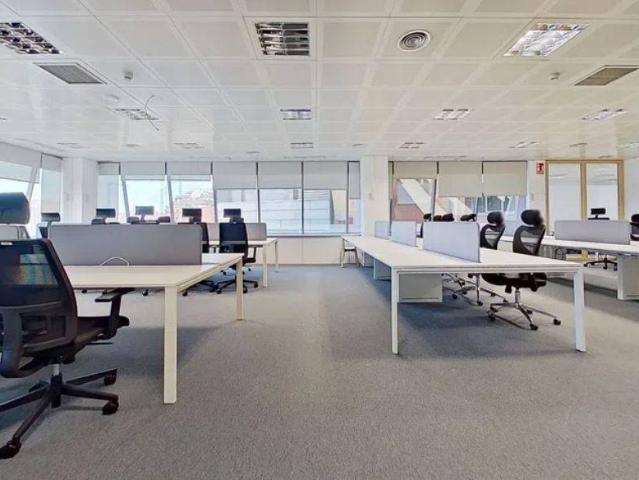 Oficina en Alquiler en La Bordeta