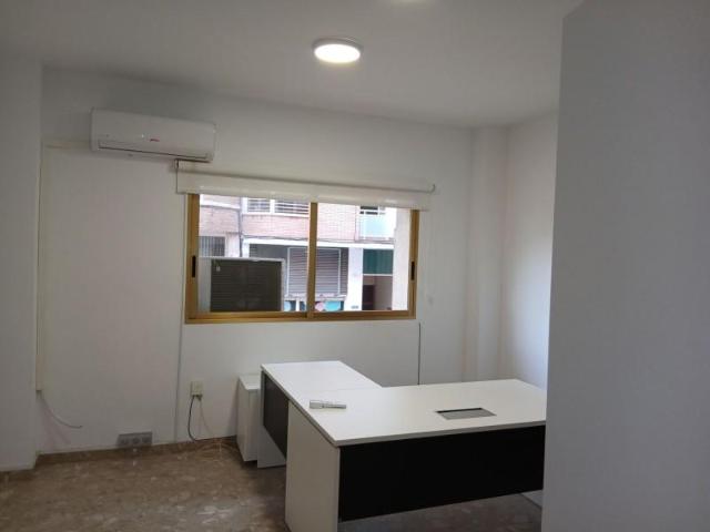 Oficina en alquiler en Lleida, Gran passeig de Ronda