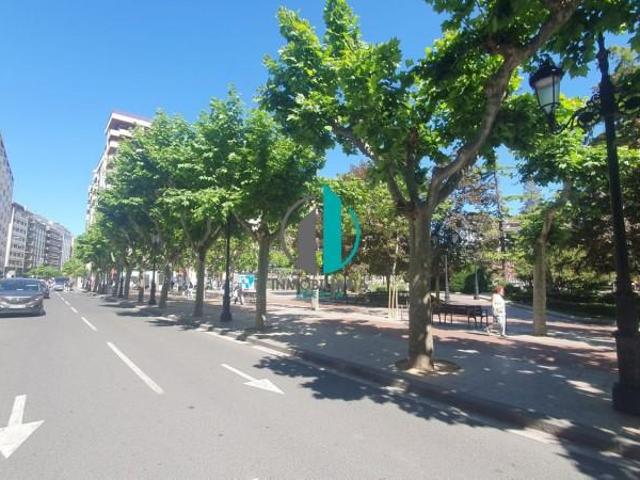 Oficina en alquiler en Logroño, El Espolon