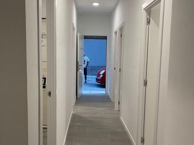 Oficina en alquiler en pasaje Dels Ametllers, Esplugues de Llobregat, de 75 m² por 750