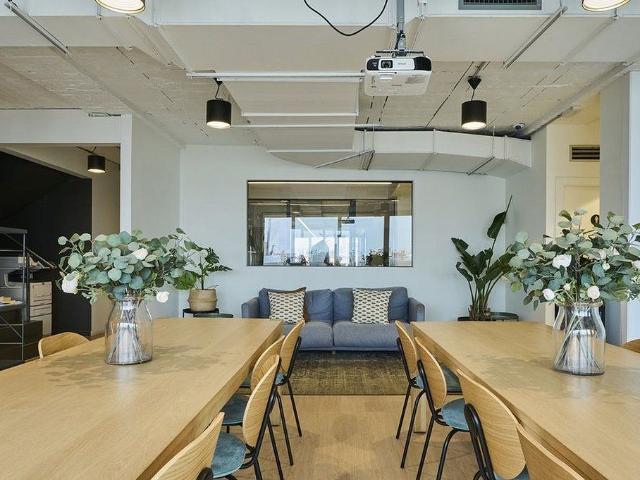 Oficina en alquiler en paseo De Gràcia, Barcelona, de 16 m² por 1.600