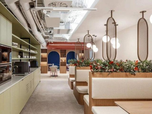 Oficina en alquiler en paseo De Gràcia, Barcelona, de 18 m² por 2.600
