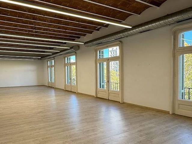 Oficina en alquiler en paseo De Gràcia, Barcelona, de 433 m² por 9.526