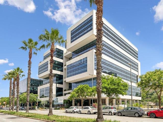 Oficina en alquiler en paseo De la Zona Franca, Barcelona, de 1.730 m² por 32.870