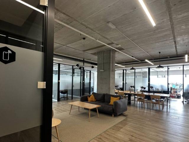 Oficina en alquiler en Passeig de Joan de Borbó