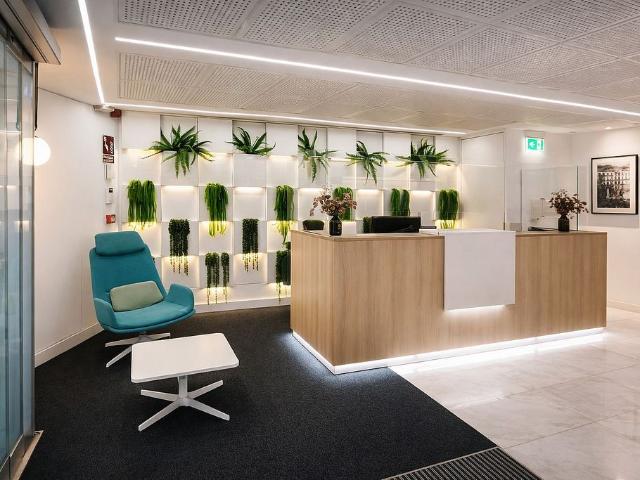 Oficina en alquiler en plaza D'urquinaona, Barcelona, de 8 m² por 550