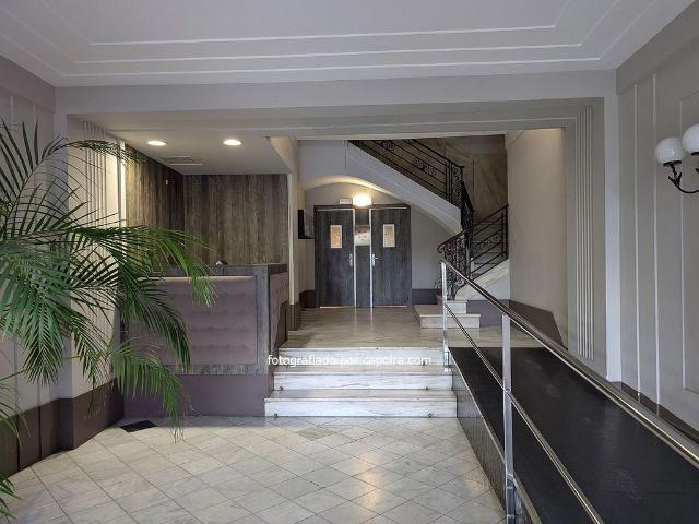 Oficina en alquiler en plaza De Francesc Macià, Barcelona, de 150 m² por 3.000