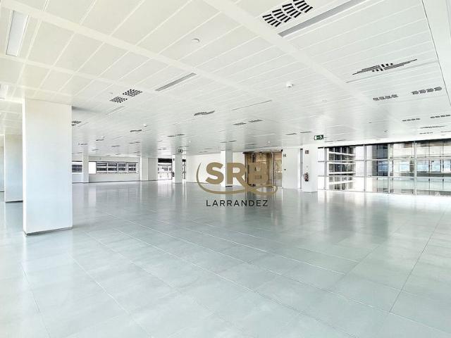 Oficina en alquiler en plaza De Xavier Cugat, Sant Cugat del Vallès, de 751 m² por 11.265