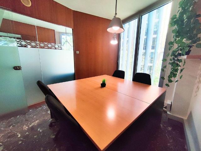 Oficina en alquiler en plaza Del Doctor Letamendi, Barcelona, de 12 m² por 650