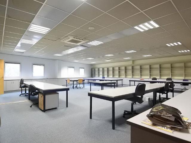 Oficina en alquiler en plaza Del Nou, Barcelona, de 500 m² por 2.250