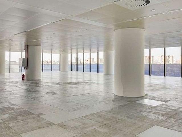 Oficina en alquiler en plaza D'europa, Hospitalet de Llobregat, L´, de 666 m² por 13.986
