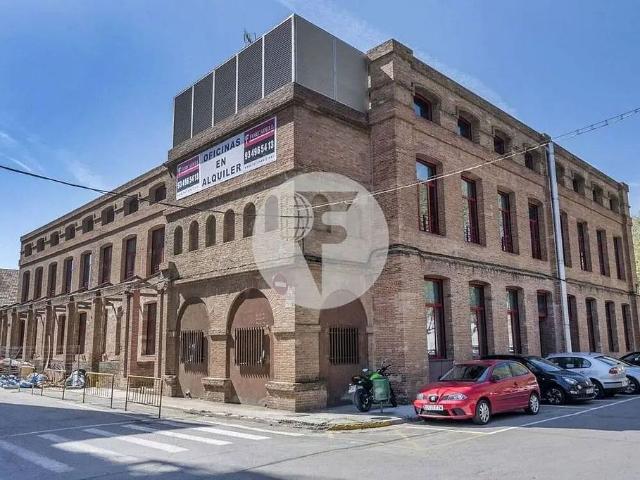 Oficina en alquiler en plaza Vapor Vell de Sants, Santa Coloma de Cervelló, de 3.032 m² por 27.288
